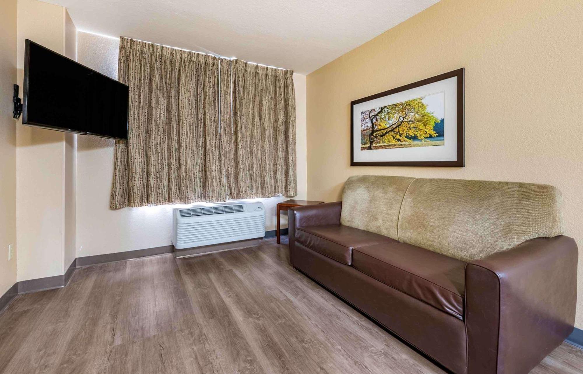 Extended Stay America Select Suites - Orlando - Maitland - Summit Tower Blvd Altamonte Springs Extérieur photo