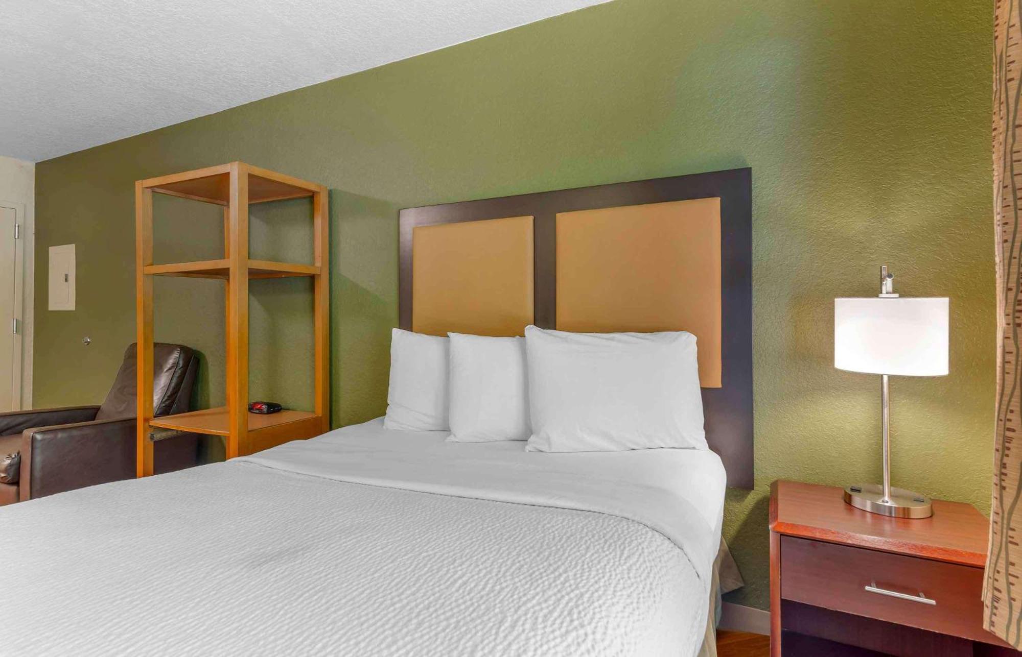 Extended Stay America Select Suites - Orlando - Maitland - Summit Tower Blvd Altamonte Springs Extérieur photo